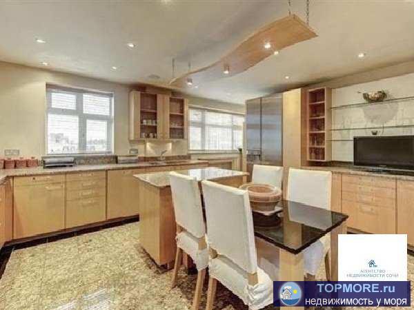 Продаю квартиру в центральном районе города Сочи.  Новый ремонт в классическом стиле. Огромная спальня, светлая...