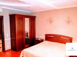 Квартира в клубном доме в самом центре Сочи.
В отделке использованы...