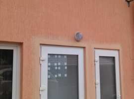 Продам жилое помещение с отдельным входом с двумя отдельными...