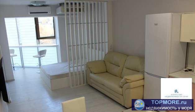 Продаю квартиру в элитном жилом комплексе в 100 метрах от Морского порта. На крыше комплекса открытый бассейн.... - 1