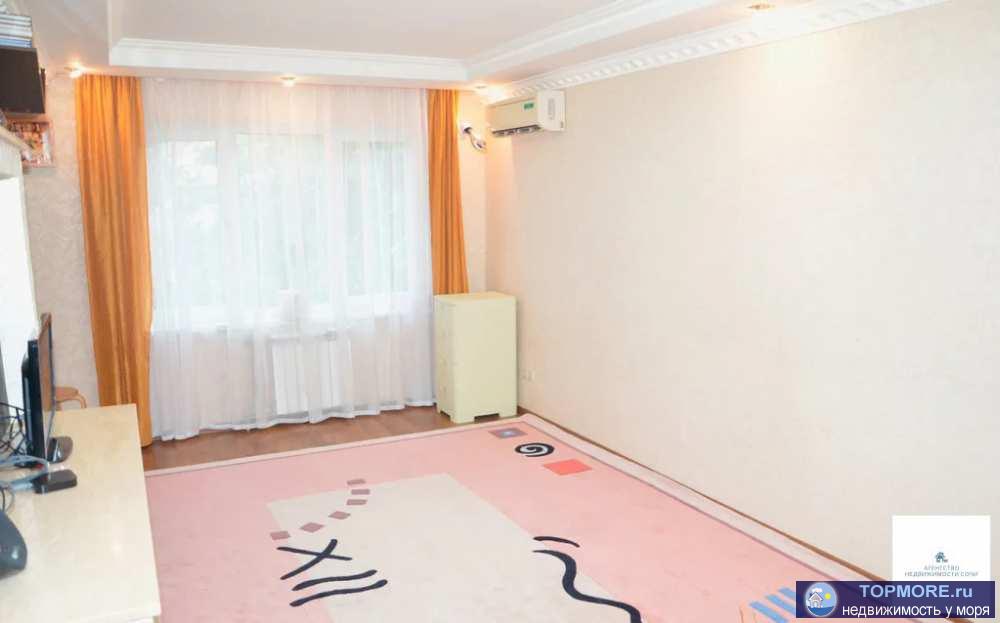 Продаю 3-х комнатную квартиру в историческом, зеленом районе города.  Дом расположен 5 минутах ходьбы от Парка... - 2