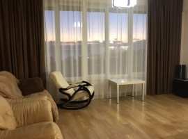 Просторная квартира с ремонтом и мебелью, с шикарным видом на море...