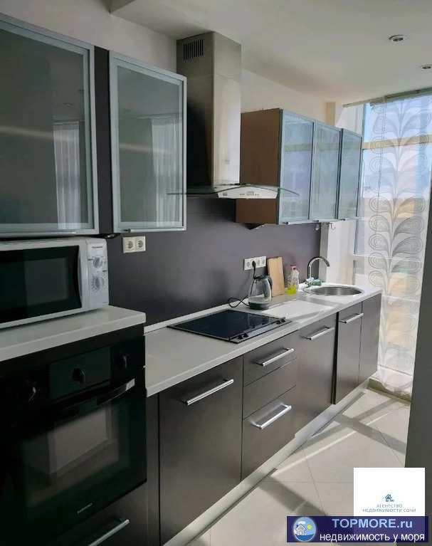 Светлая, уютная квартира в центре Адлера, рядом вся инфраструктура, до моря пешком 3мин, коммуникации центральные,... - 2