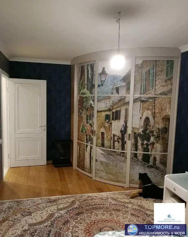 Продаю 3х комнатную квартиру, комнаты все изолированные. Сделан дорогой, качественный ремонт. Полы, трубы, стояк,... - 2