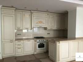 Продаётся нереальная Квартира с классным дизайнерским ремонтом в...