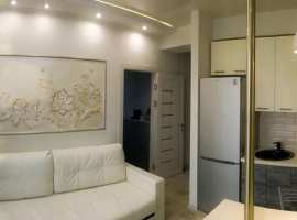 Срочно продаю квартиру в современном жилом комплексе.

Квартира с...