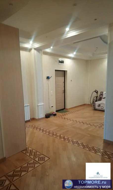 Продаётся прекрасная опрятная, ухоженная квартира в 200 метрах от моря. Монолитный дом бизнес класса с закрытой... - 1