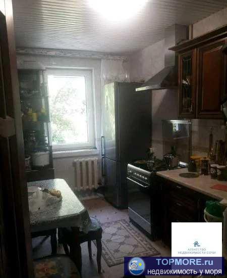 Спальный район ровнина , садик , школа , поликлиника , 890м до моря, магазины всё это в шаговой доступности, подвал ,...