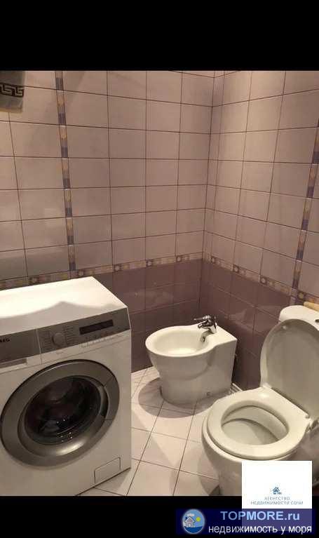 Квартира с дорогим ремонтом! Преддомовая территория, зона барбекю. все коммуникации, до моря 3 мин пешком, остановки,... - 2