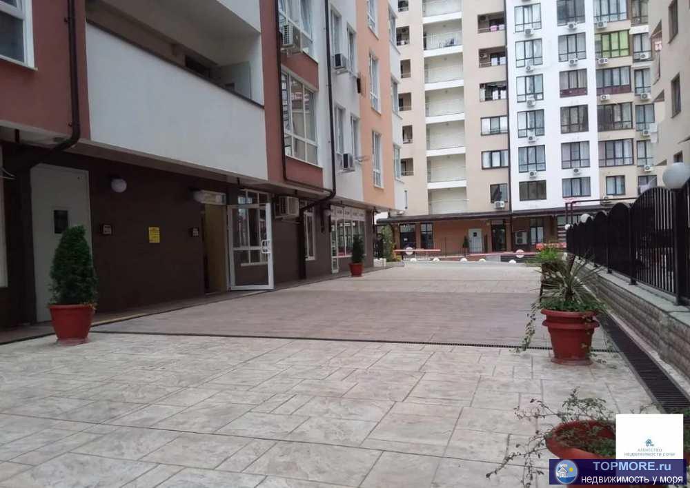 Я- Собственник продаю квартиру пл 30кв м с новым ремонтом и мебелью в светлых тонах в новостройке на мамайке.Дом... - 2