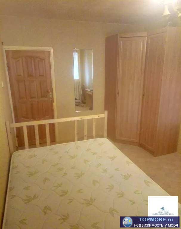 2-х комнатная квартира с лоджией. 2 собственника. 3 окна выходят на 2 противоположные стороны. Из окна комнаты и... - 1