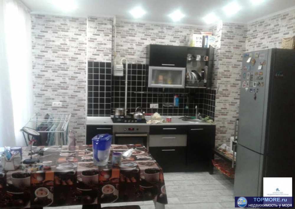 Продам квартиру в Адлере, р-н курортного городка, свежий ремонт, полностью мебелированна, дом газифицирован,... - 1