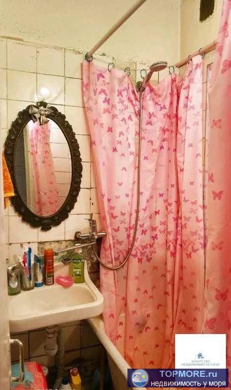 Продаю хорошую 2х комнатную квартиру в центре города. Рядом вокзал, магазины, рынок, школы, садики, поликлиники,... - 2