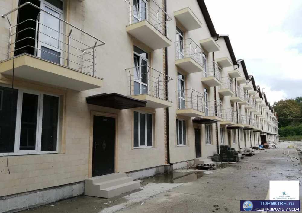 Продаю квартиру студию. 2 этаж. Есть балкон. Дом построен. Переуступка. У застройщика дороже. Черновая отделка. Газа... - 1