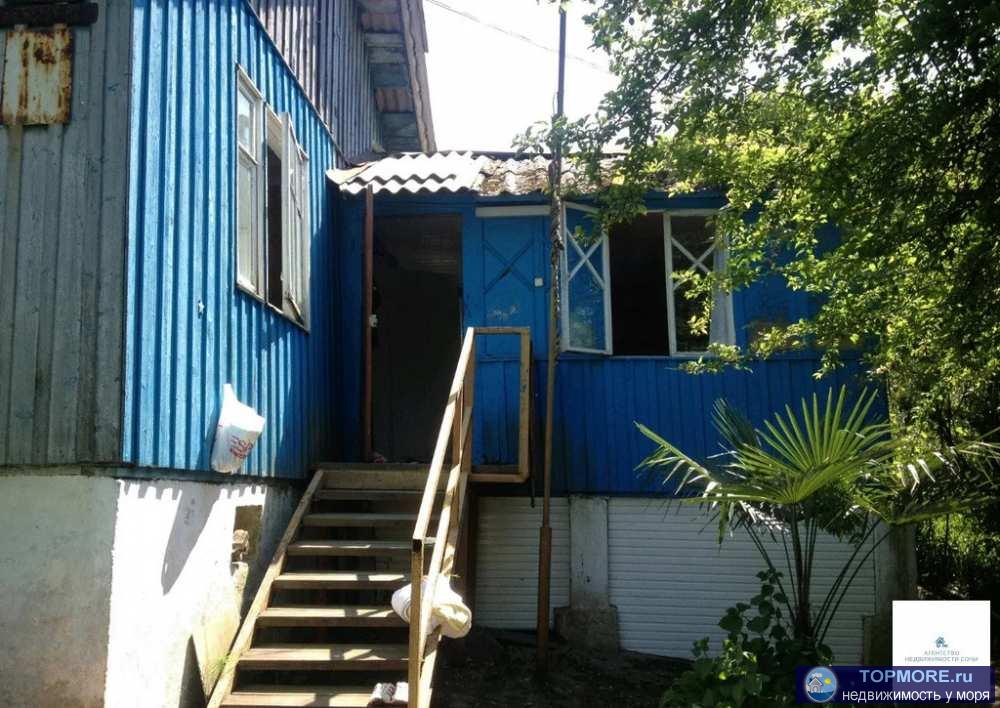 Продаю квартиру с 3мя комнатами, летней кухней. Участок 10сот не оформленный расположение первый дом от федеральной...