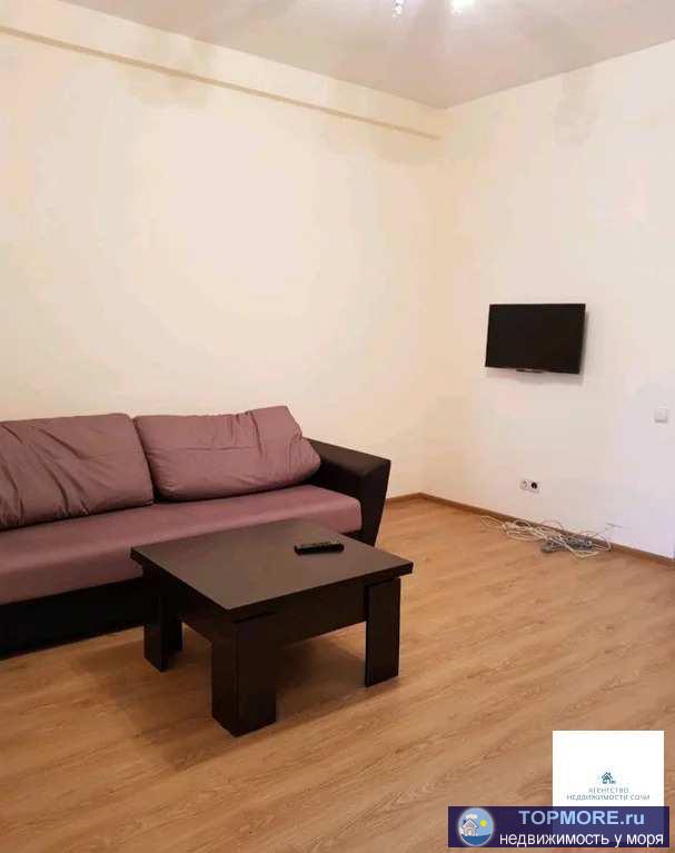 Продаю квартиру на Светлане с ремонтом. Дом возле остановки. Мебель и технику оставлю. Могу рассмотреть ипотеку.... - 1