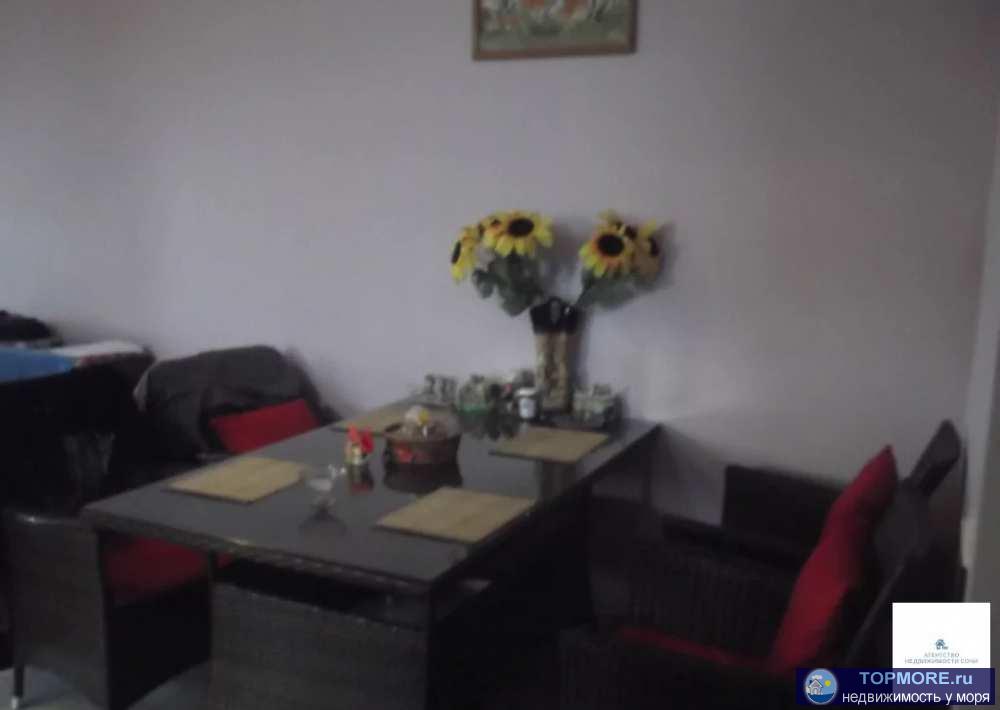 С.Веселое 800м от центральной трассы, вид на горы, море и Абхазию, потолки 3,5 м.торг - 2