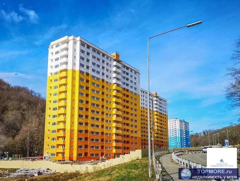 Квартира новая!  дом сдан и почти весь заселен!  -Коммуникации подключены  -, документы на руках.  -свой детский сад... - 2