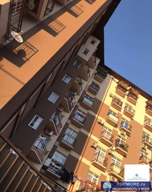 2-х комнатная квартира от собственника. В каждой комнате окна, квартира очень светлая, угловой балкон с видом на море... - 2