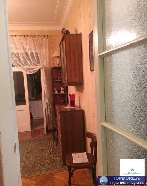 Продаётся квартира, 64 кв , второй этаж, центральное отопление, высота потолков 3 20 , камеры на всех углах дома ,... - 2