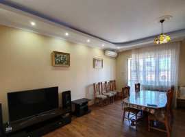 Продаём 3-х уровневую 4-х комнатную квартиру, в хорошем районе...