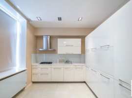 Продам в самом центре города по ул Северная, квартиру с красивым,...