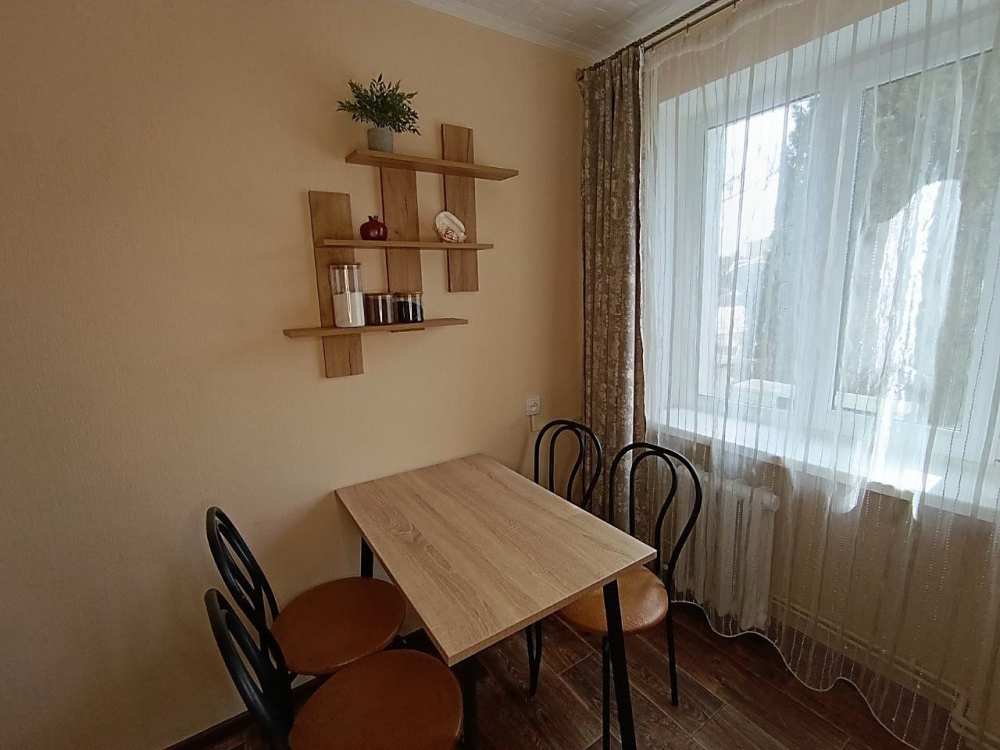 ОТКРЫТО БРОНИРОВАНИЕ НА СЕЗОН 2025    СУДАК. ДВУХКОМНАТНАЯ КВАРТИРА 10 МИНУТ ДО МОРЯ! Идеально для двух пар или... - 7