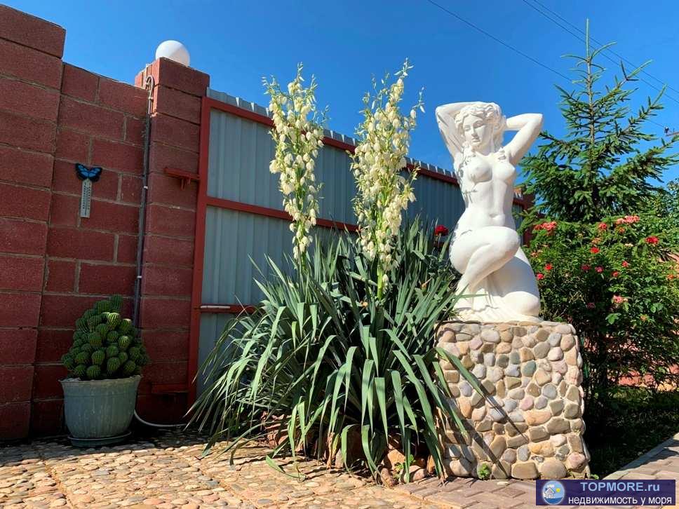 Приглашаем провести семейный отдых в Крыму! Частный пансионат в 3 минутах ходьбы до пляжа - первая линия от моря, на... - 12