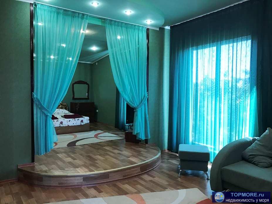 Приглашаем провести семейный отдых в Крыму! Частный пансионат в 3 минутах ходьбы до пляжа - первая линия от моря, на... - 28