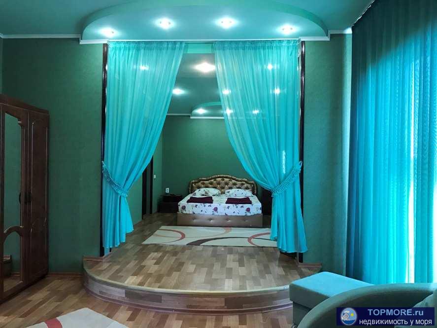 Приглашаем провести семейный отдых в Крыму! Частный пансионат в 3 минутах ходьбы до пляжа - первая линия от моря, на... - 30