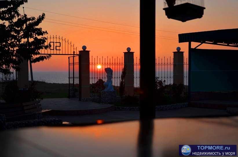 Приглашаем провести семейный отдых в Крыму! Частный пансионат в 3 минутах ходьбы до пляжа - первая линия от моря, на... - 6