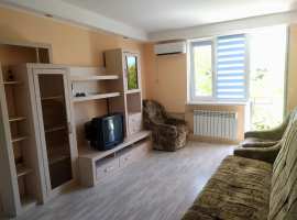 Продам однокомнатную квартиру у самого моря, рядом с пляжами...