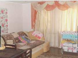 Продам 2-ух этажный жилой дом 100 кв.м. поселок Дергачи, СТ Гавань....