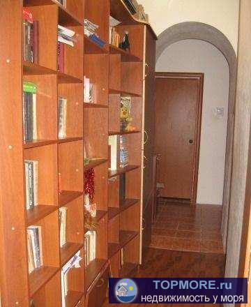  Дом из бута с толстыми стенами, больше 1 м, в тихом центре - район Центрального рынка. Квартира занимает весь 1-й... - 2