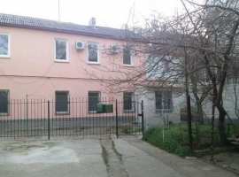 Дом из бута с толстыми стенами, больше 1 м, в тихом центре - район...