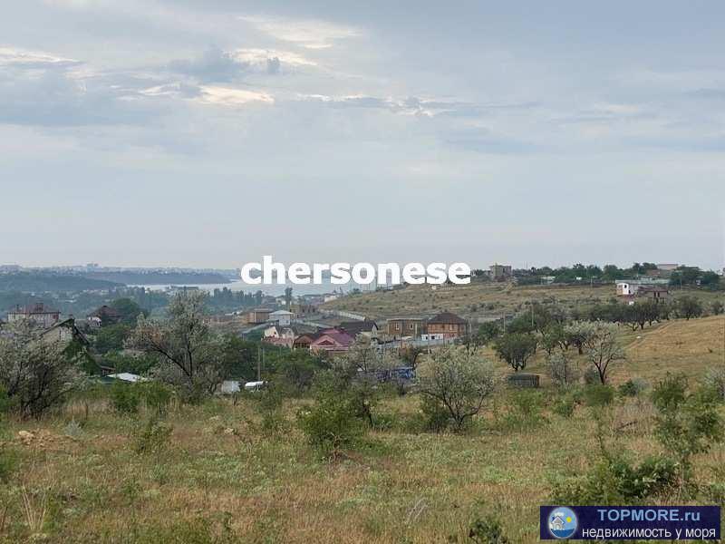 Успей купить участок по отличной цене!!!Продаётся земельный участок 5 соток ИЖС, в п.Любимовка, с участка открывается... - 1