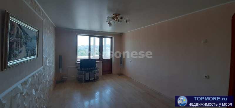 Отличная квартира! Хороший ремонт! Мебель вся остается!  Дом расположен в Ленинском районе среди утопающих в зелени... - 1