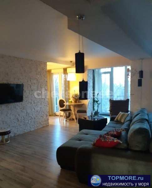 Сдается красивая двухкомнатная квартира рядом с морем.  В квартире очень уютно и есть все необходимое для комфортного...