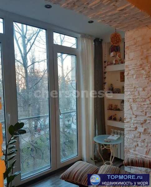 Сдается красивая двухкомнатная квартира рядом с морем.  В квартире очень уютно и есть все необходимое для комфортного... - 1