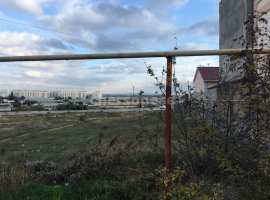 Великолепный  участок у моря в Казачьей бухте. Расположен в...