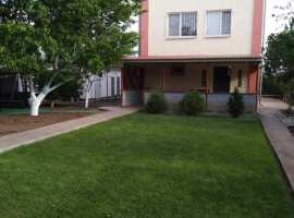 Предлагается к продаже трехэтажный дом 152 кв.м. на участке 6,7 с....