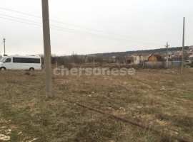Продается  участок 8 соток ровный .Коммуникации вода,свет. До...