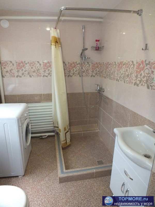 В Феодосии сдам 2-комнатный дом без хозяев посуточно. Дом без хозяев, без других отдыхающих с отдельным двором.... - 2