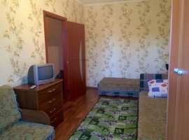 В Феодосии квартира 1 комнатная посуточно у Черного моря. Море,...