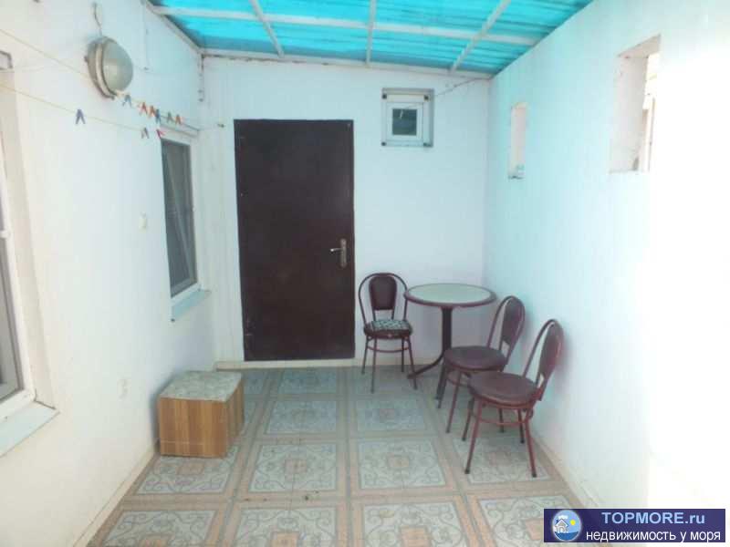 Отдельный дом со своим двориком. До моря 9 минут. В доме все удобства, кондиционер, Wi-Fi, стиральная машина-автомат,...