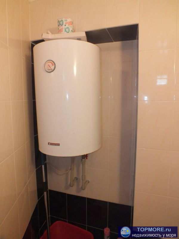 Отдельный дом со своим двориком. До моря 9 минут. В доме все удобства, кондиционер, Wi-Fi, стиральная машина-автомат,... - 2