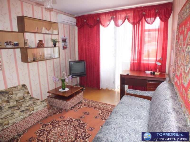 Сдается 1 комнатная квартира в Феодосии 5 минут до моря. До моря 6 - 7 минут.  2 этаж 5-этажного дома. Вай-фай, все...