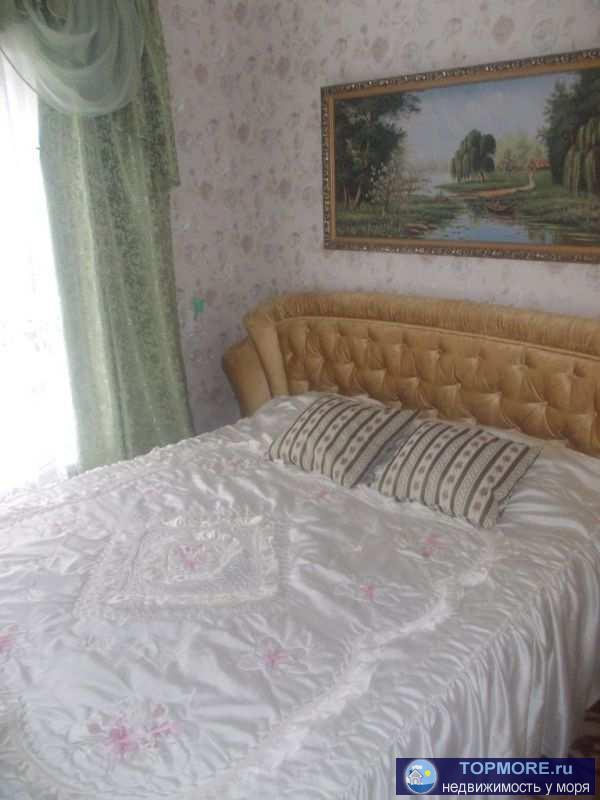 Сдается 4 комнатный дом в Феодосии по ул. Прокопенко.  До моря - 800 м, 9 минут ходьбы  пешком. Все комнаты на 1-м... - 2