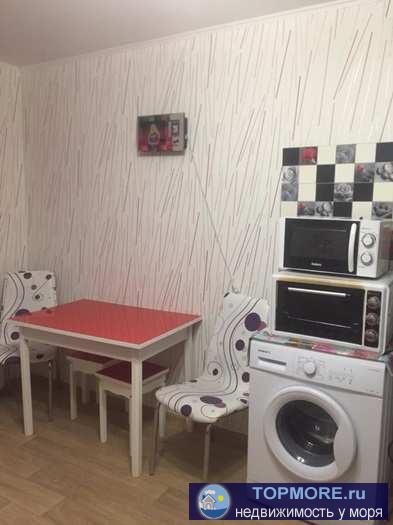 Сдается евродвушка в частном доме. Закрытая территория. Одна комната -студия с кухней.., вторая раздельная. Без...