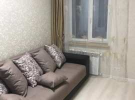 Сдается длительно 3 ком , двухуровневая кв расположенная на 2-3 эт....